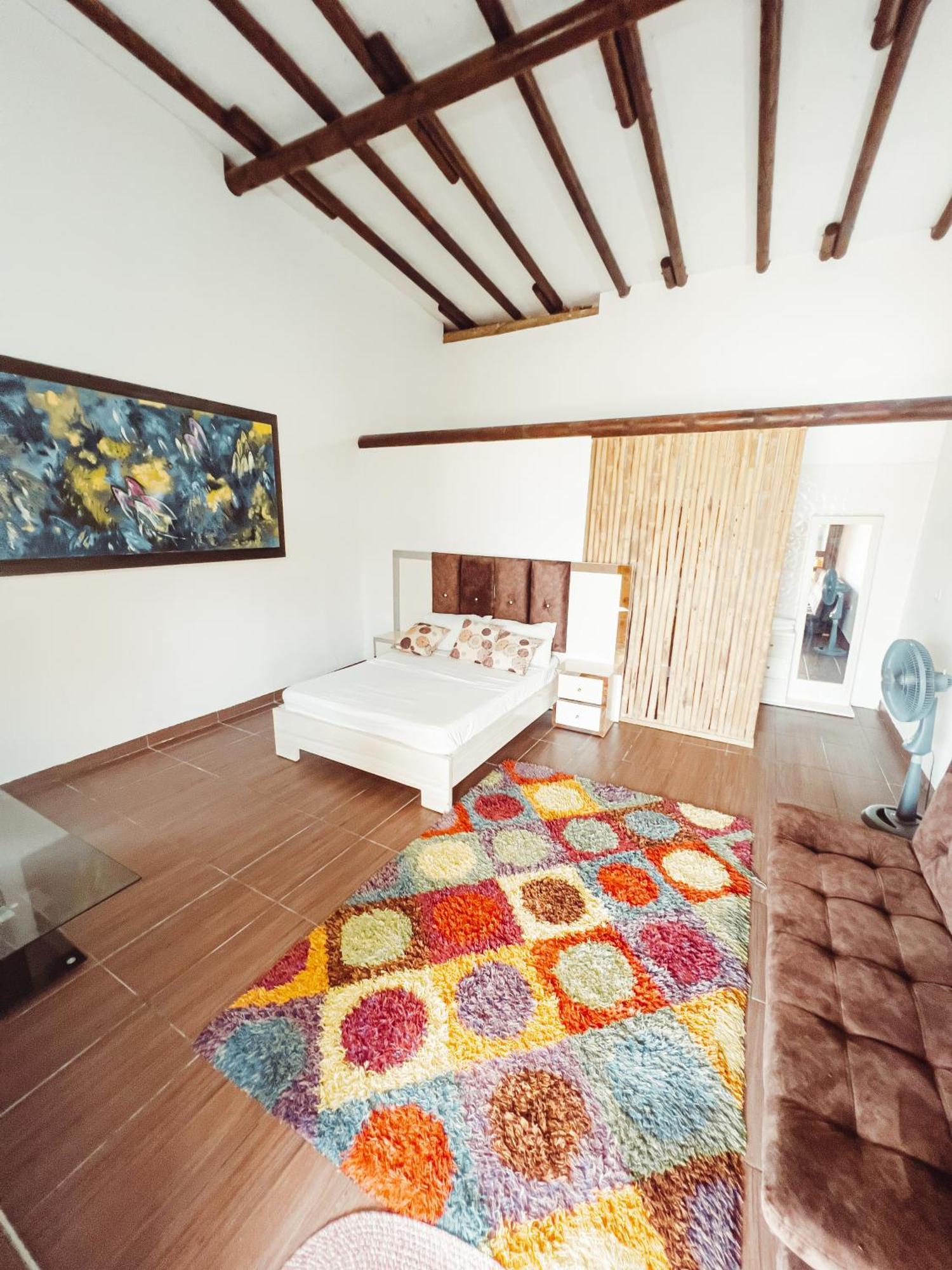 Medusa Hostel Isla Tintipan Tintipan Island Esterno foto