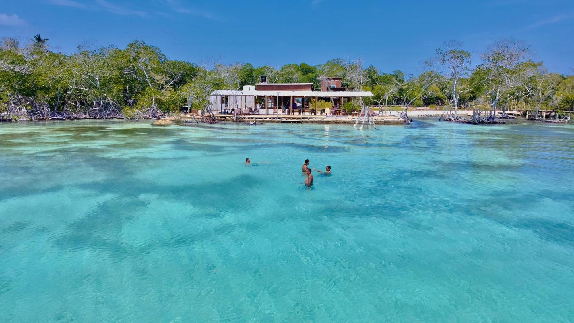 Medusa Hostel Isla Tintipan Tintipan Island Esterno foto